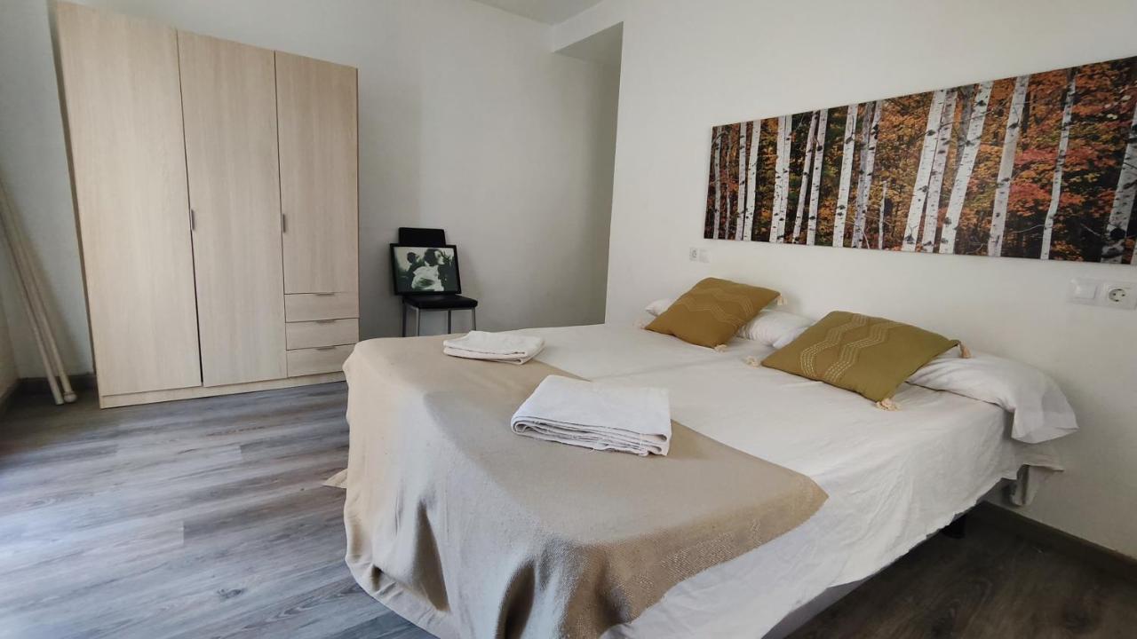Boutique 2 Apartamento Ave Centro Лерида Екстериор снимка