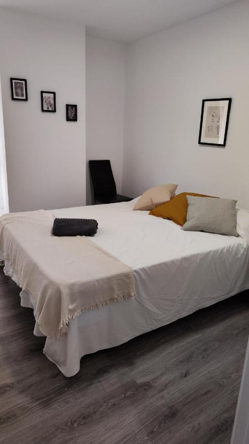Boutique 2 Apartamento Ave Centro Лерида Екстериор снимка